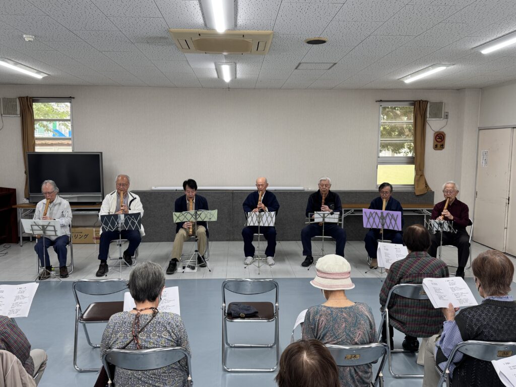「尺八の集い」の皆さん会