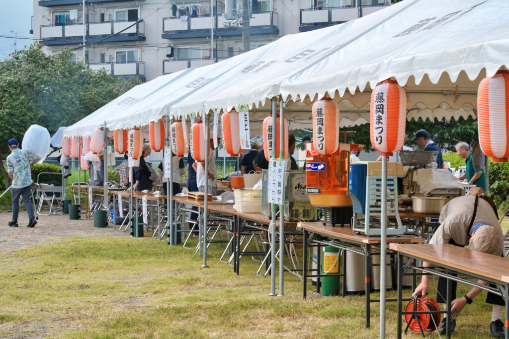 夏まつりが始まる前のお店の様子